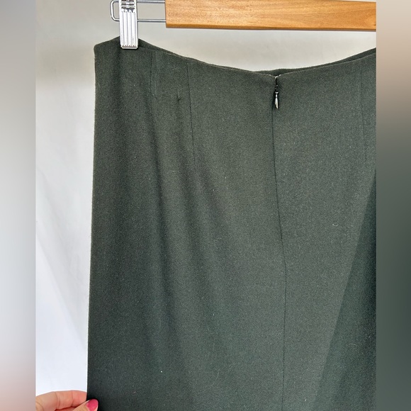 Vintage Hunter Green Wool Midi/Maxi Skirt Size 10 - Picture 8 of 9